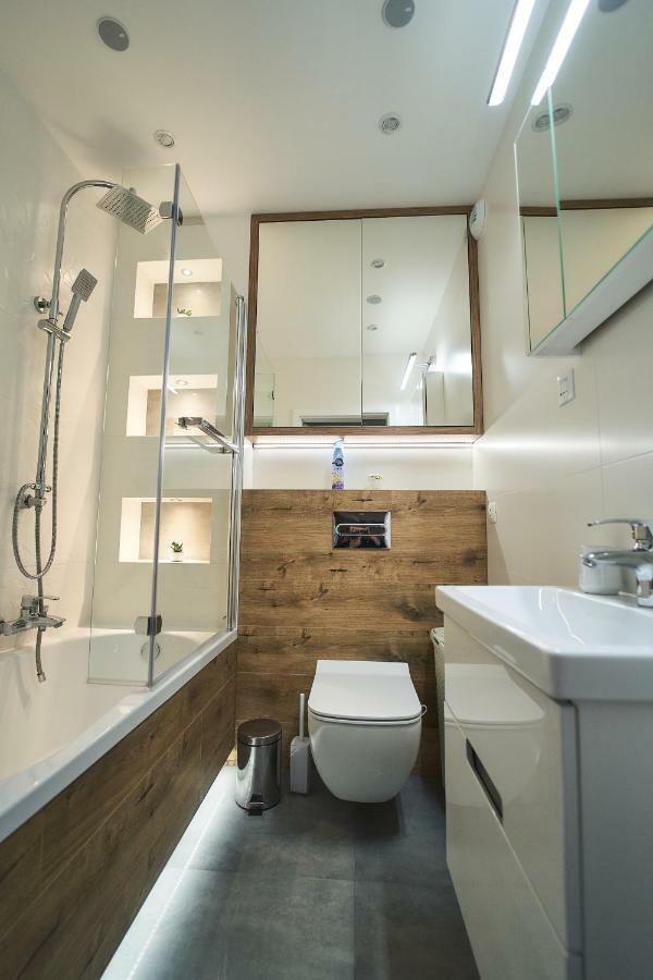 Apartament - Jacuzzi Rzeszów Eksteriør billede