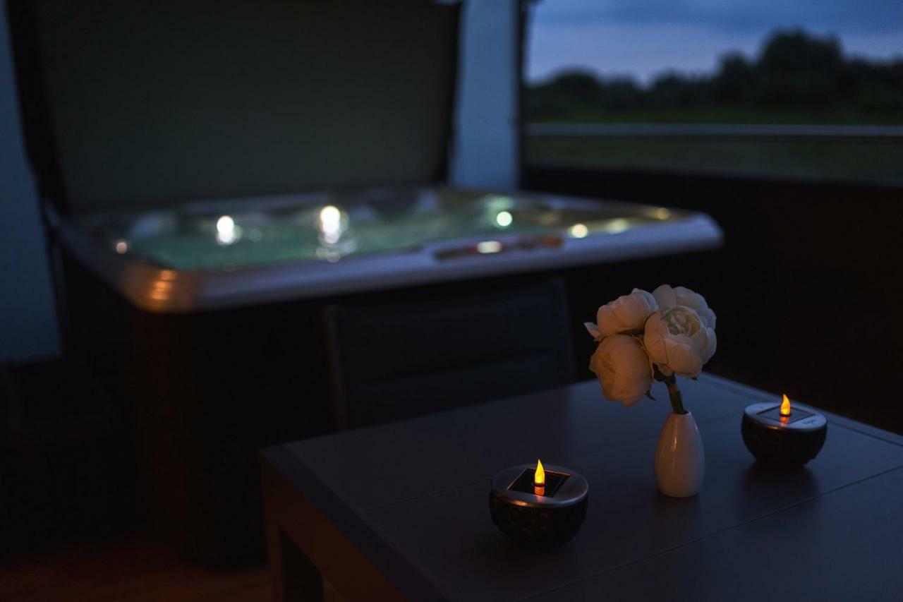 Apartament - Jacuzzi Rzeszów Eksteriør billede