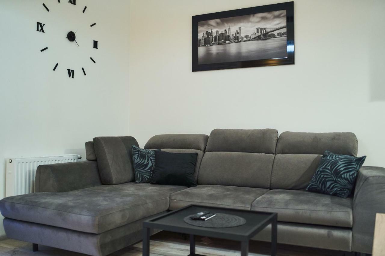 Apartament - Jacuzzi Rzeszów Eksteriør billede
